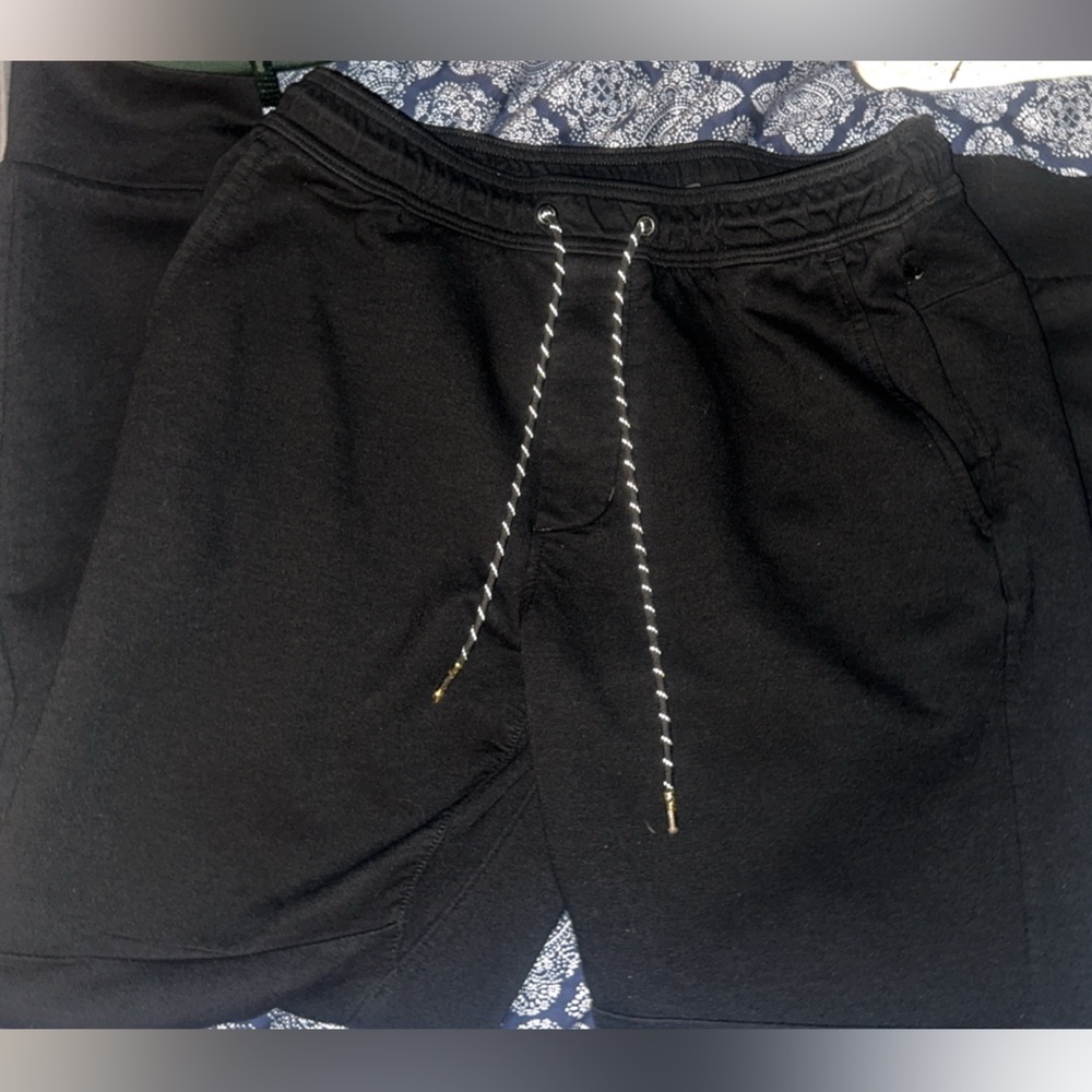 men’s medium american eagle joggers